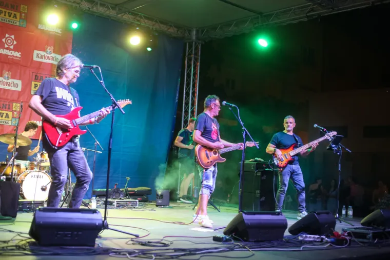 Hrana, pivo, glazba: Otvoreni su 37. Dani piva u Karlovcu: Evo kakva je atmosfera bila