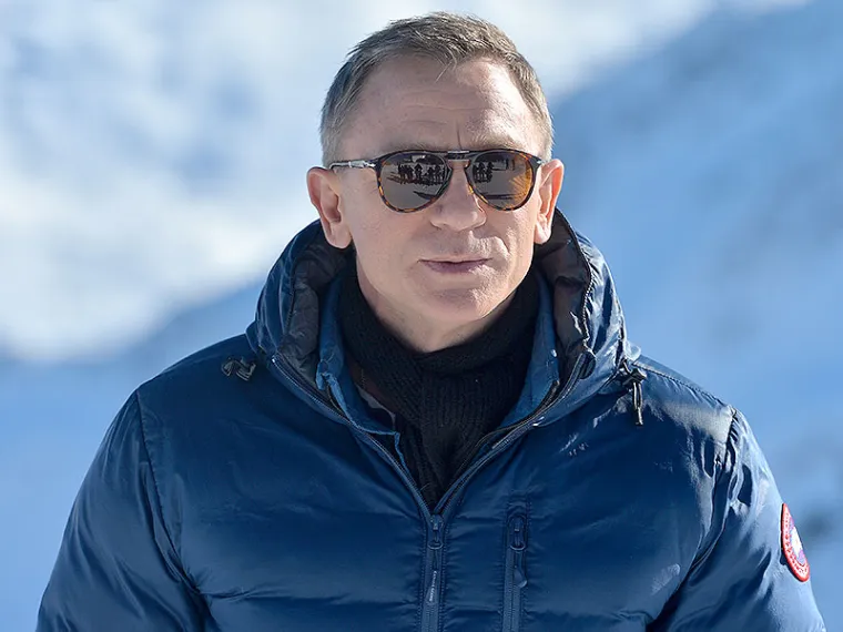 Daniel Craig