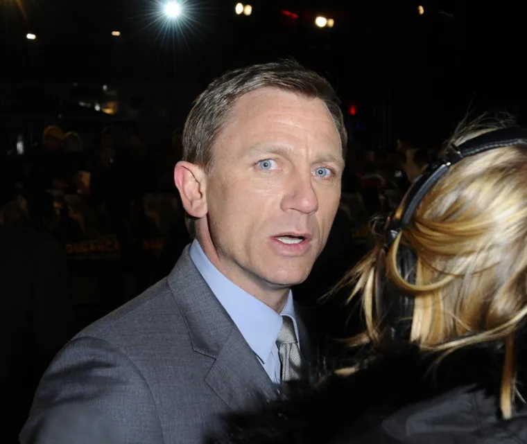 Daniel Craig