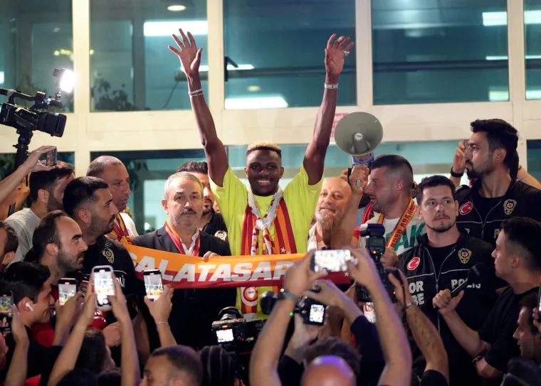 Najluđa transfer priča ovog ljeta je okončana ludnicom na aerodromu
