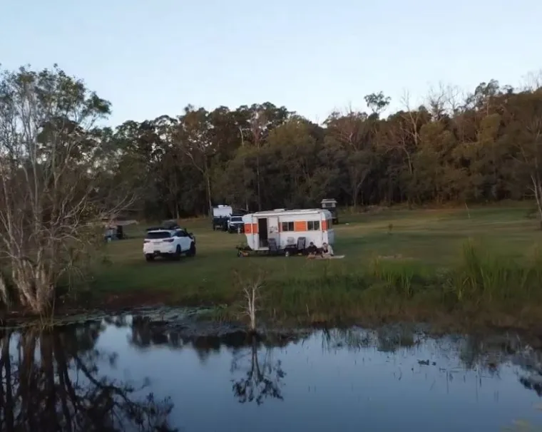 Ovaj par u&scaron;tedio je 9000 eura na smje&scaron;taju, a pogledajte kako to izgleda iznutra