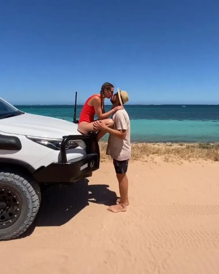 Ovaj par u&scaron;tedio je 9000 eura na smje&scaron;taju, a pogledajte kako to izgleda iznutra