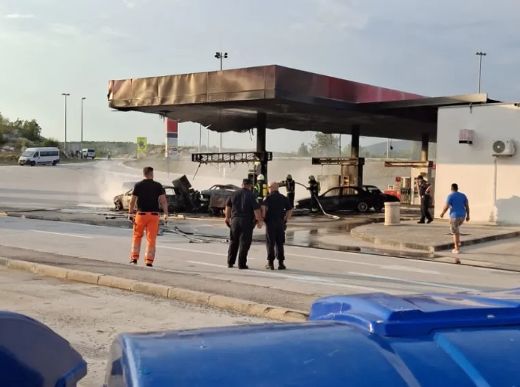 Pogledajte stravične scene na benzinskoj postaji. Ozlijeđeni se bore za život