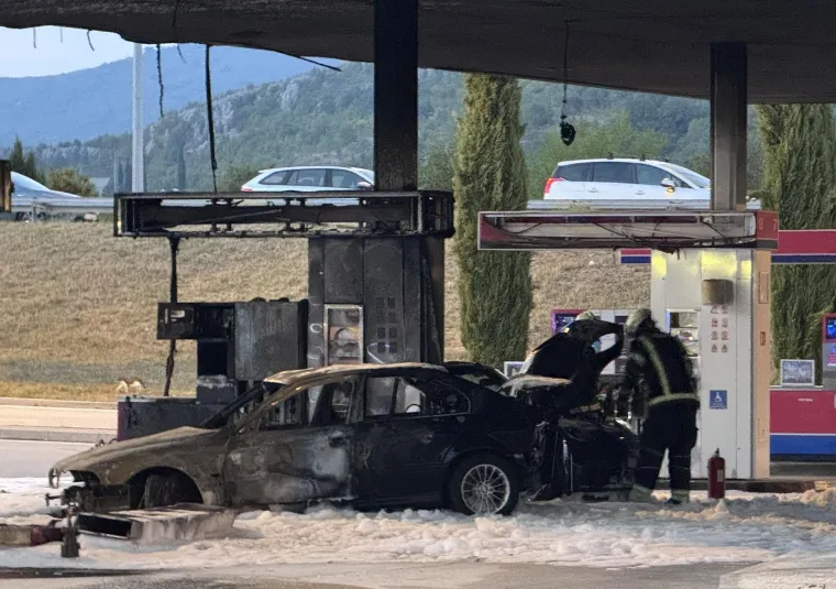 Pogledajte stravične scene na benzinskoj postaji. Ozlijeđeni se bore za život