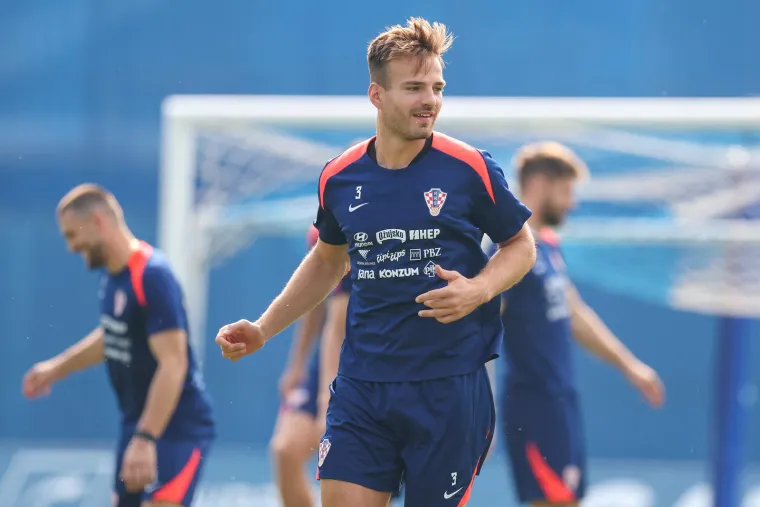 Sjajno raspoloženje pred težak okršaj u Portugalu: Neuništivi Modrić predvodi i nova lica