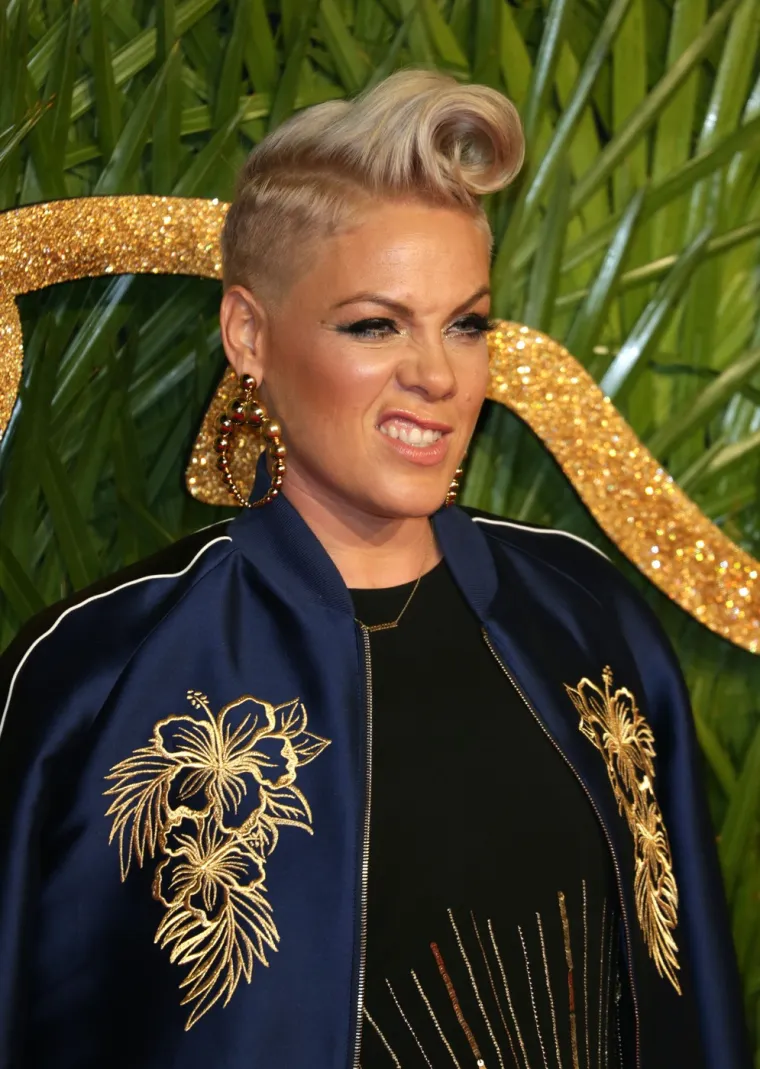 Pjevačica P!nk poznata je po svojim kratkim frizurama. Koja joj najbolje stoji?