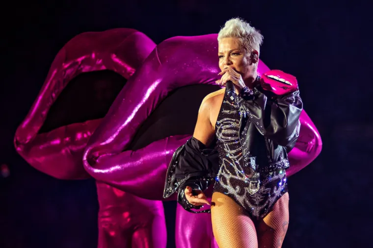 Pjevačica P!nk poznata je po svojim kratkim frizurama. Koja joj najbolje stoji?