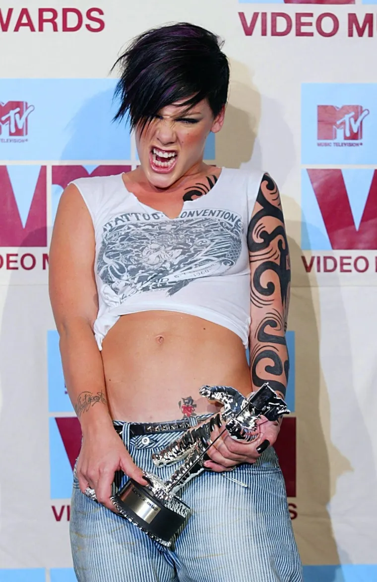 Pjevačica P!nk poznata je po svojim kratkim frizurama. Koja joj najbolje stoji?