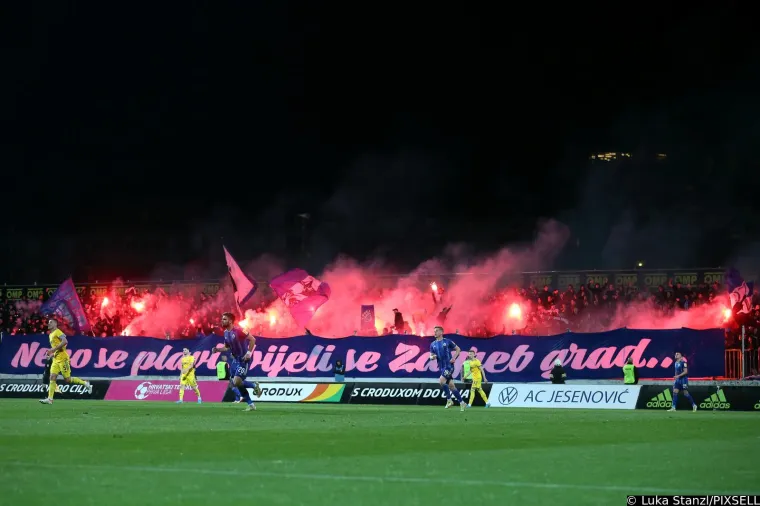 Ne&scaron;to se pokreće: U centar grada stigli su bageri i krenuli u ru&scaron;enje kultnog restorana