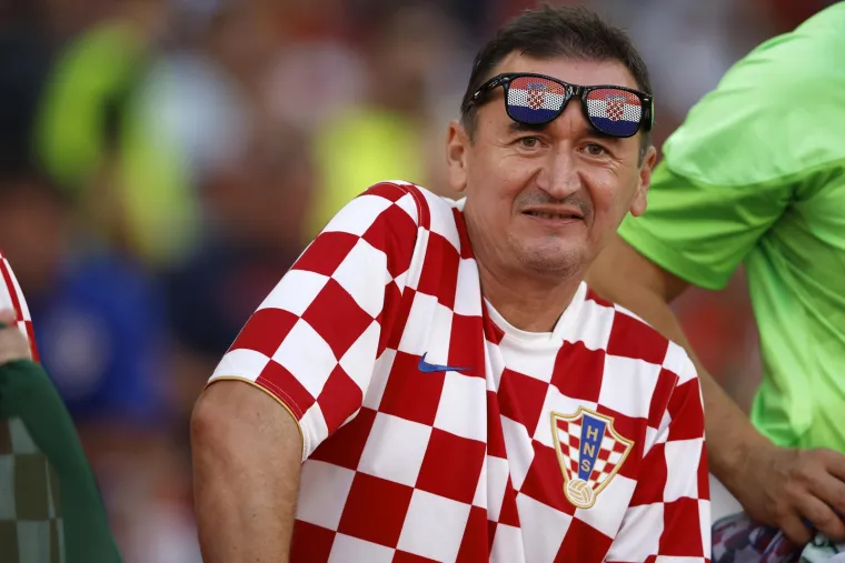 Podr&scaron;ka navijača nije izostala ni u Portugalu: Hrvatske boje ponosno su sjale i na Luzu