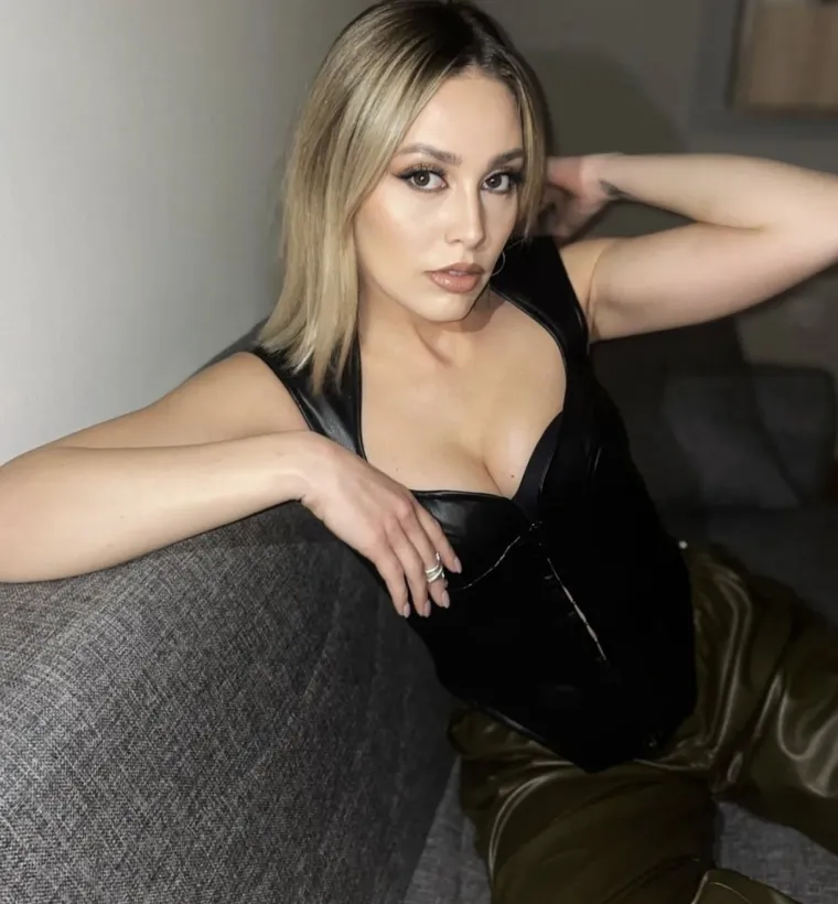 Sjećate li se simpatične Emily iz 'Gospodina Savr&scaron;enog'? Evo gdje je danas i &scaron;to radi