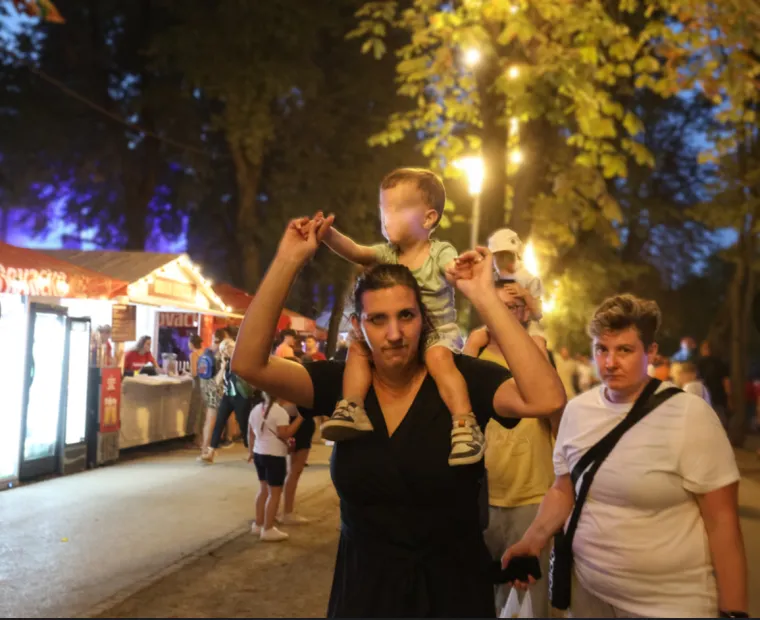 Tko kaže da je pivo rezervirano za mu&scaron;karce? Evo koje su ljepotice pro&scaron;etale pivskim festivalom