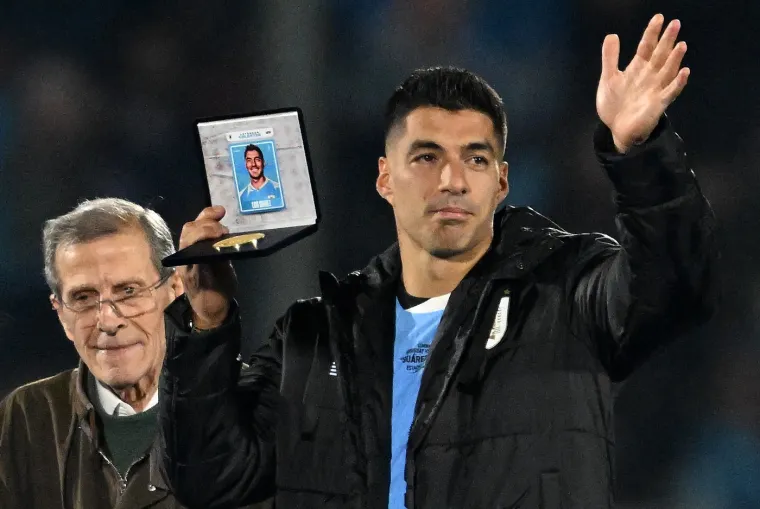 Emotivne scene: Suarez se nakon 17 godina oprostio od reprezentacije