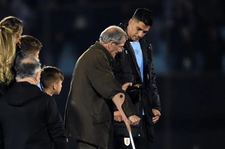 Emotivne scene: Suarez se nakon 17 godina oprostio od reprezentacije