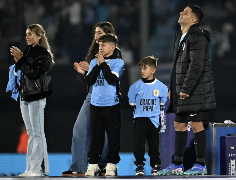 Emotivne scene: Suarez se nakon 17 godina oprostio od reprezentacije
