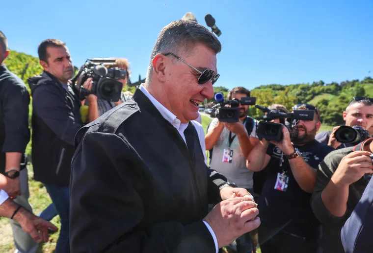 Milanović s flasterom, SDP-ov gradonačelnik: 'Neki piju od radosti, neki od tuge, a mi od jutra!'