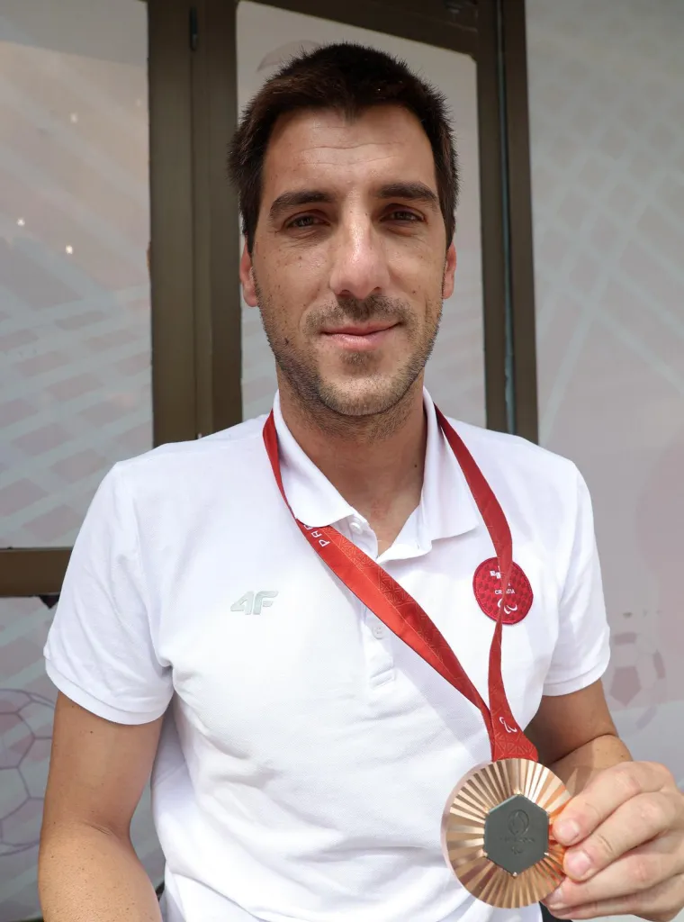 Split organizirao proslavu i doček paraolimpijaca iz Pariza: Evo kako izbliza izgleda medalja