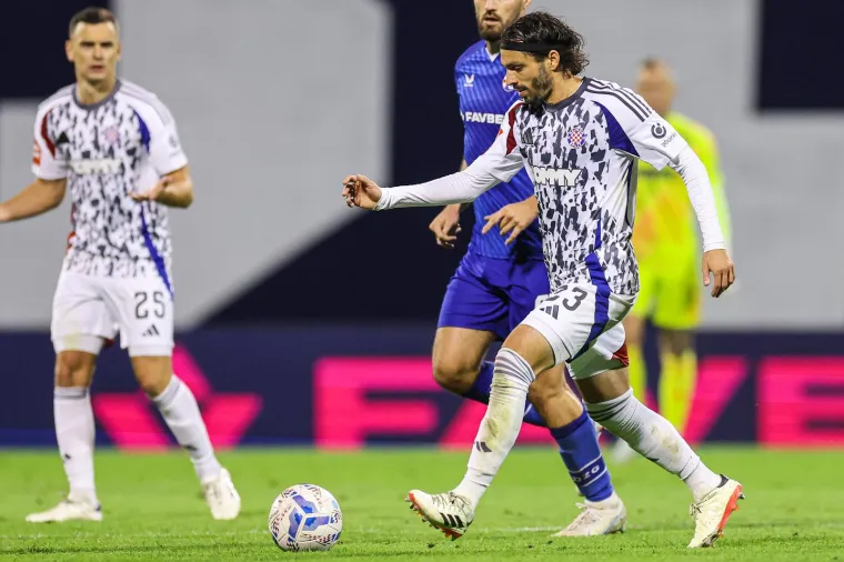 Zanimljiv prizor u svečanoj loži: Pogledajte gdje sjedi predsjednik Dinama, a gdje Hajduka