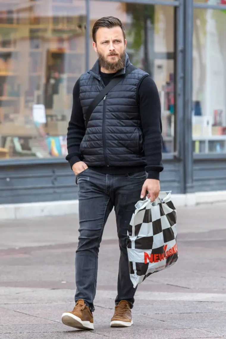 Hladno vrijeme nije obeshrabrilo Riječane: Pro&scaron;etali Korzom u odvažnim kombinacijama