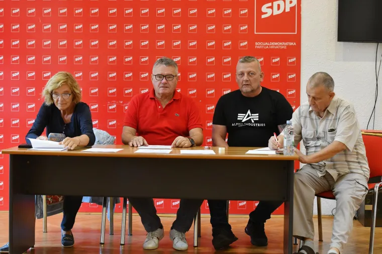 Počeli izbori za novo vodstvo SDP-a: Na biralište stigao glavni favorit