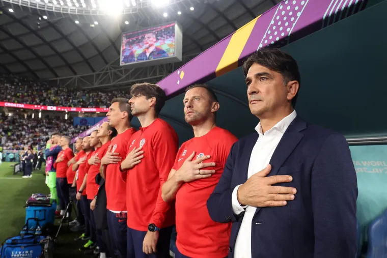 Olić se vraća u Dalićev stručni stožer gdje su ga čekali biv&scaron;i suigrači Vedran Ćorluka i Mario Mandžukić