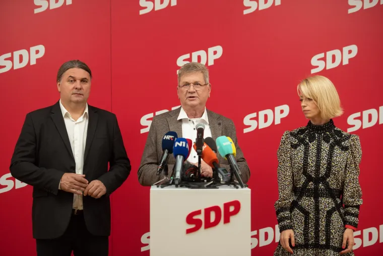 Gubitnici nasmijani, favorit ozbiljan. A gdje je čovjek koji je priredio najveće iznenađenje izbora?