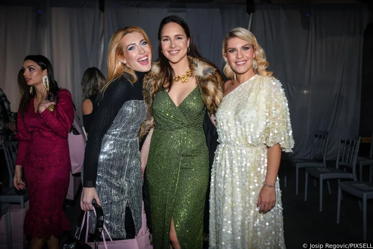 Vrući bunt na pisti: Ove krpice na manekenkama vi&scaron;e otkrivaju nego pokrivaju