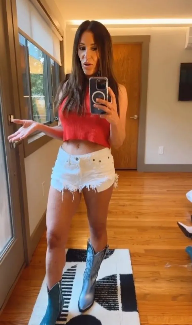 Vjerujete li da ona ima 63 godine? Jodi otkrila tajnu mladolikog izgleda