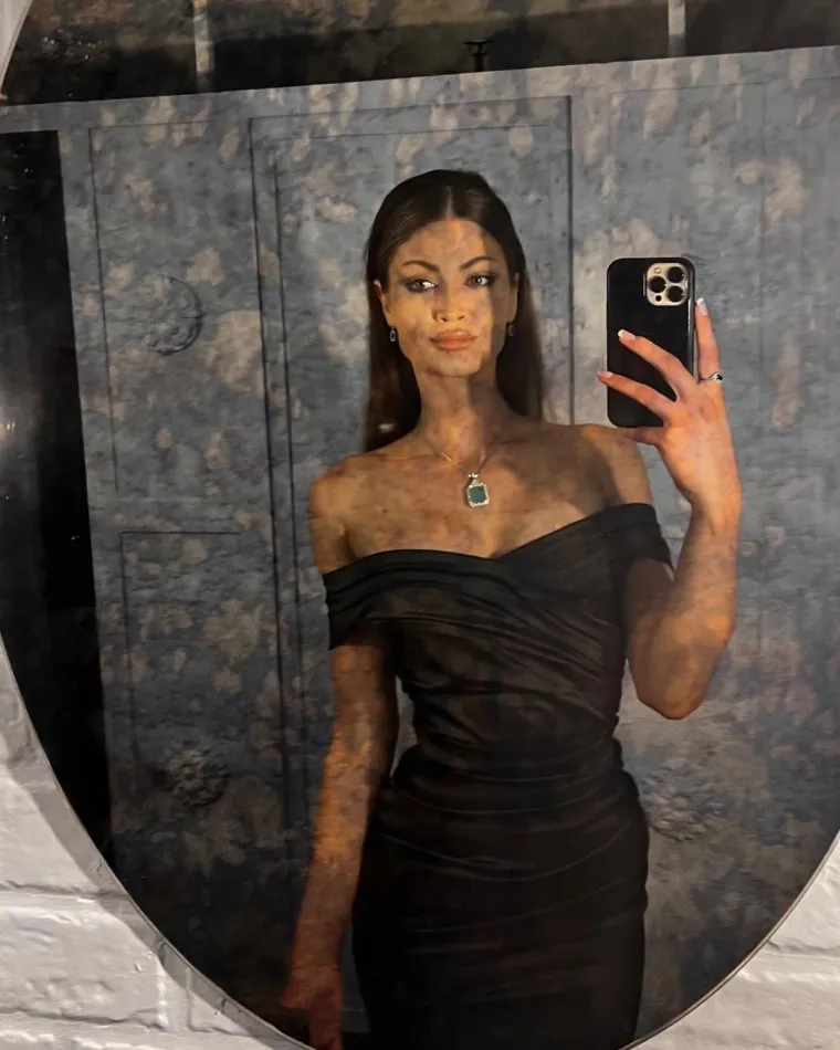 Zavr&scaron;ila je preddiplomski studij međunarodnog poslovanja na RIT-u u Zagrebu, a diplomski studij poduzetni&scaron;tva zavr&scaron;ila je na Sveučili&scaron;tu Regent u Londonu gdje je bila izabrana i za predstavnicu studenata.