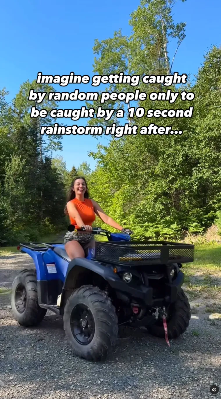 "Najbolji prijatelj moga oca zapravo je jako drag i pun po&scaron;tovanja! Na&scaron;ih 26 godina razlike ne znači ni&scaron;ta", otkrila je.