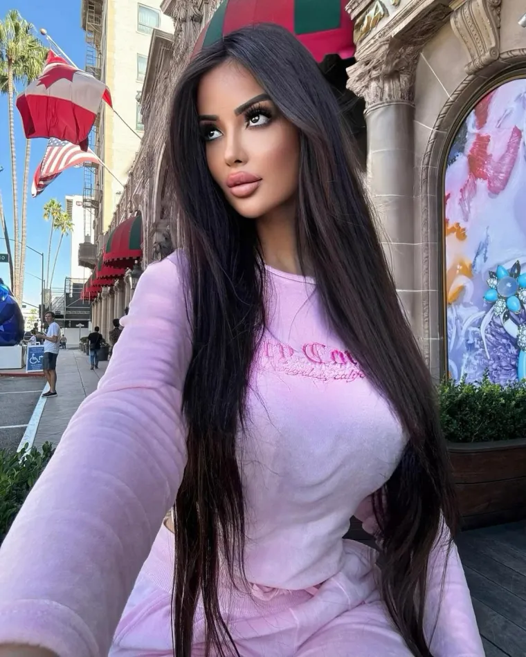 Platila milijun da izgleda kao Kim Kardashian, pa proživjela agoniju