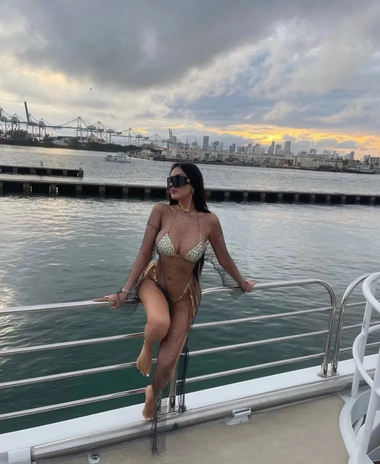 Platila milijun da izgleda kao Kim Kardashian, pa proživjela agoniju