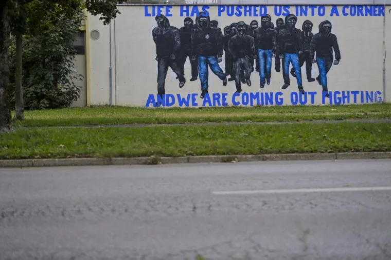 Bad Blue Boysi dobili novi veliki mural uz posebnu poruku svima