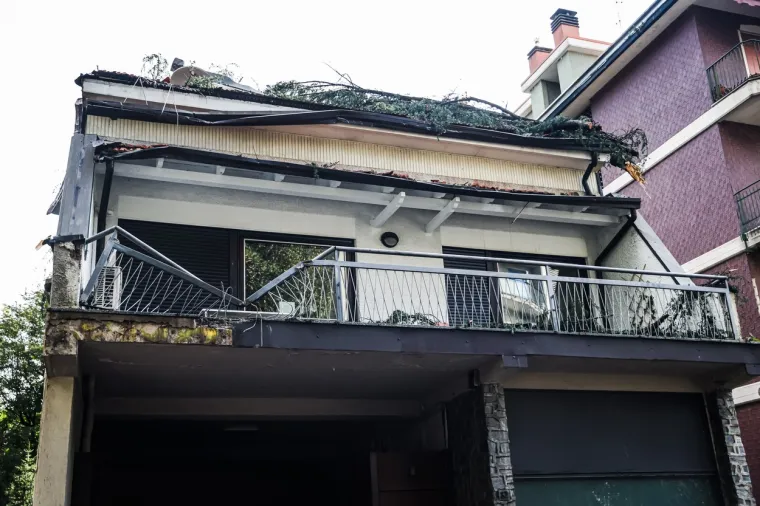 Boris potopio Italiju: Ljudi po mraku bježali iz domova. Dvoje ljudi nestalo, bili su na krovu kuće