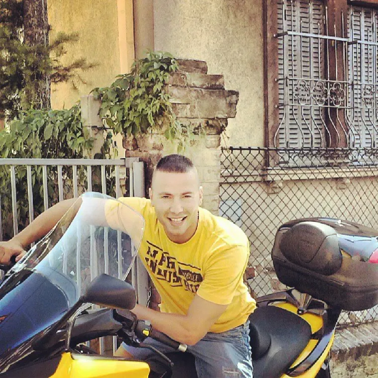 Da, ovo je Brendon! Prošao je kroz brojne estetske zahvate, evo kako se mijenjao