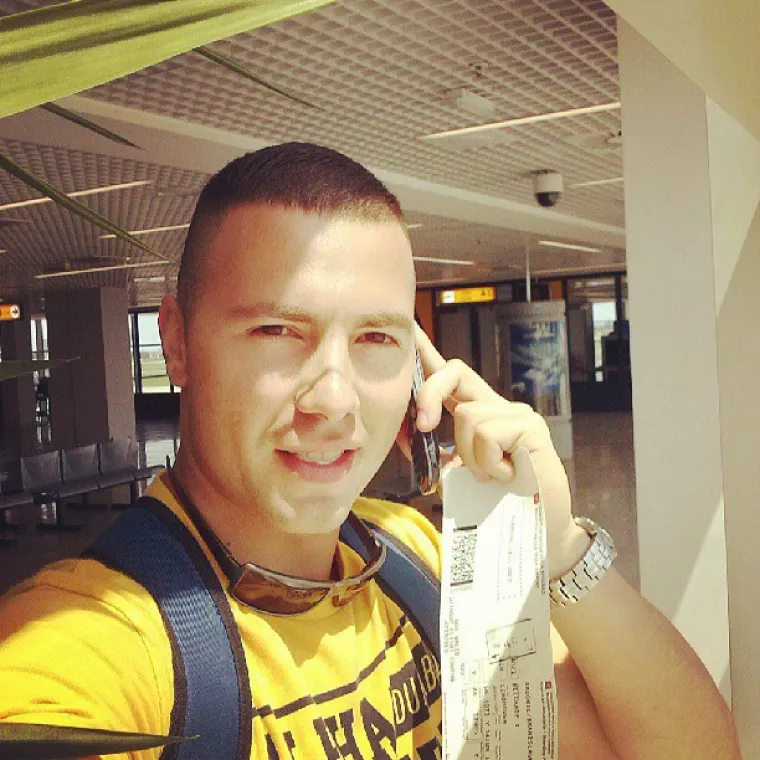 Da, ovo je Brendon! Prošao je kroz brojne estetske zahvate, evo kako se mijenjao