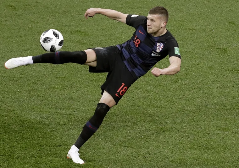 Posebno se pamti njegova golčina Argentini u grupnoj fazi, kojom je samo &apos;načeo&apos; veliku 3-0 pobjedu.
