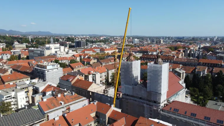 Spektakularne fotografije: Podignuta i druga kupola na baziliku u Palmotićevoj