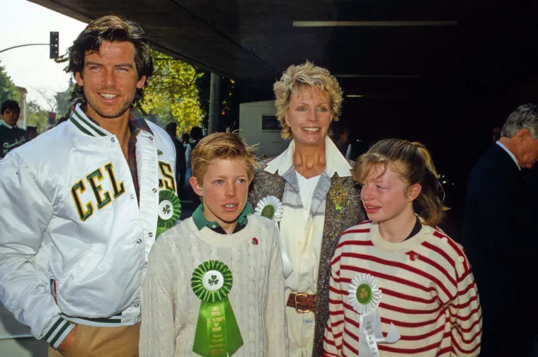 Pierce Brosnan hvali mladog sina, dok je drugi zapu&scaron;ten i otuđen od oca zbog ovisnosti