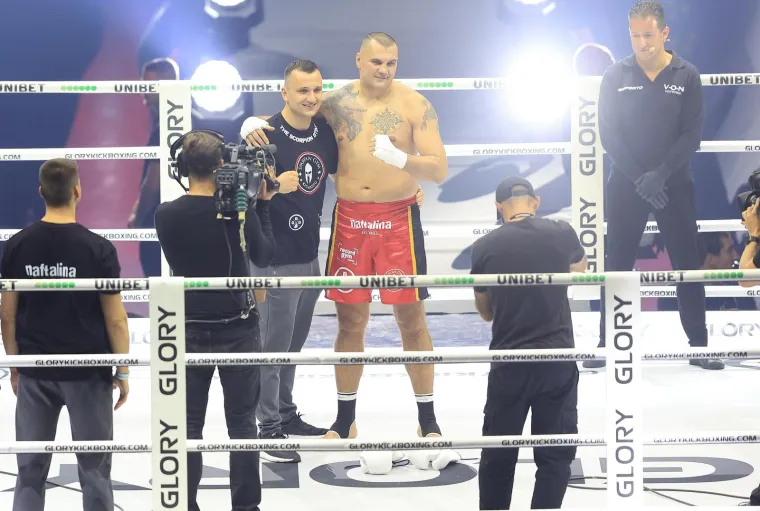 Slavni Mladen Brestovac ‘otplesao‘ svoj posljednji ples slomivši suparniku ruku
