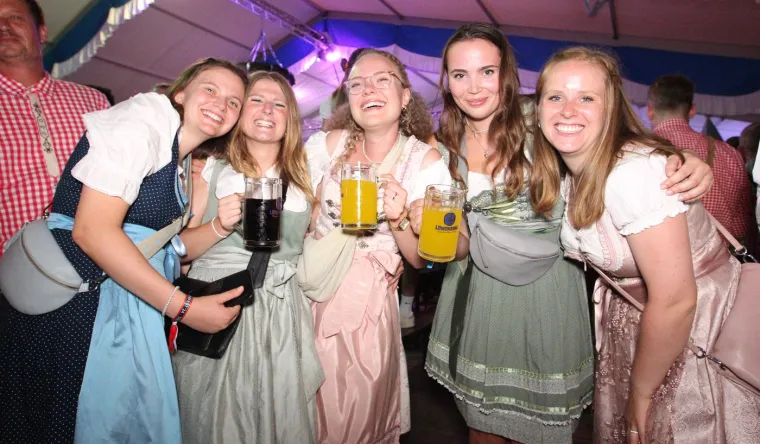 Ni cijene piva ne mogu pokvariti raspoloženje na Oktoberfestu