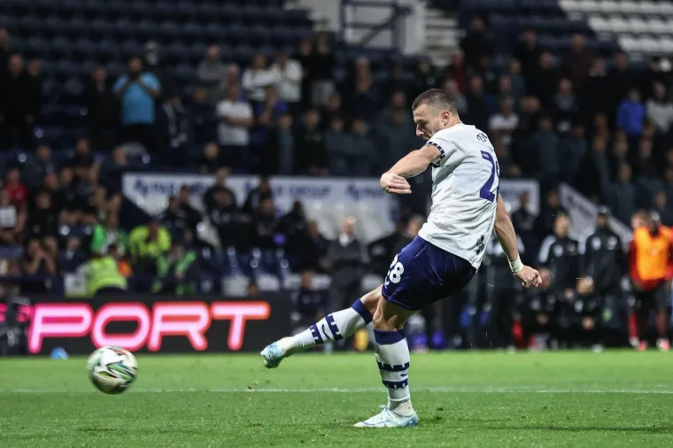 Skandal na Otoku: Crnogorac ugrizao za vrat protivničkog igrača?