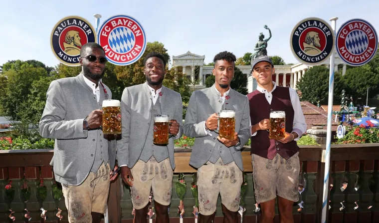 Nakon 'termina' pivo najbolje sjeda: Bayernovi igrači nakon petarde posjetili Oktoberfest