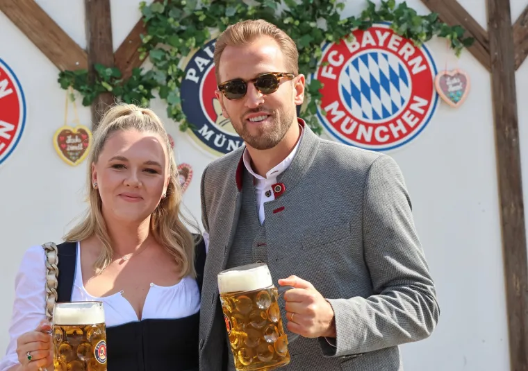 Nakon 'termina' pivo najbolje sjeda: Bayernovi igrači nakon petarde posjetili Oktoberfest