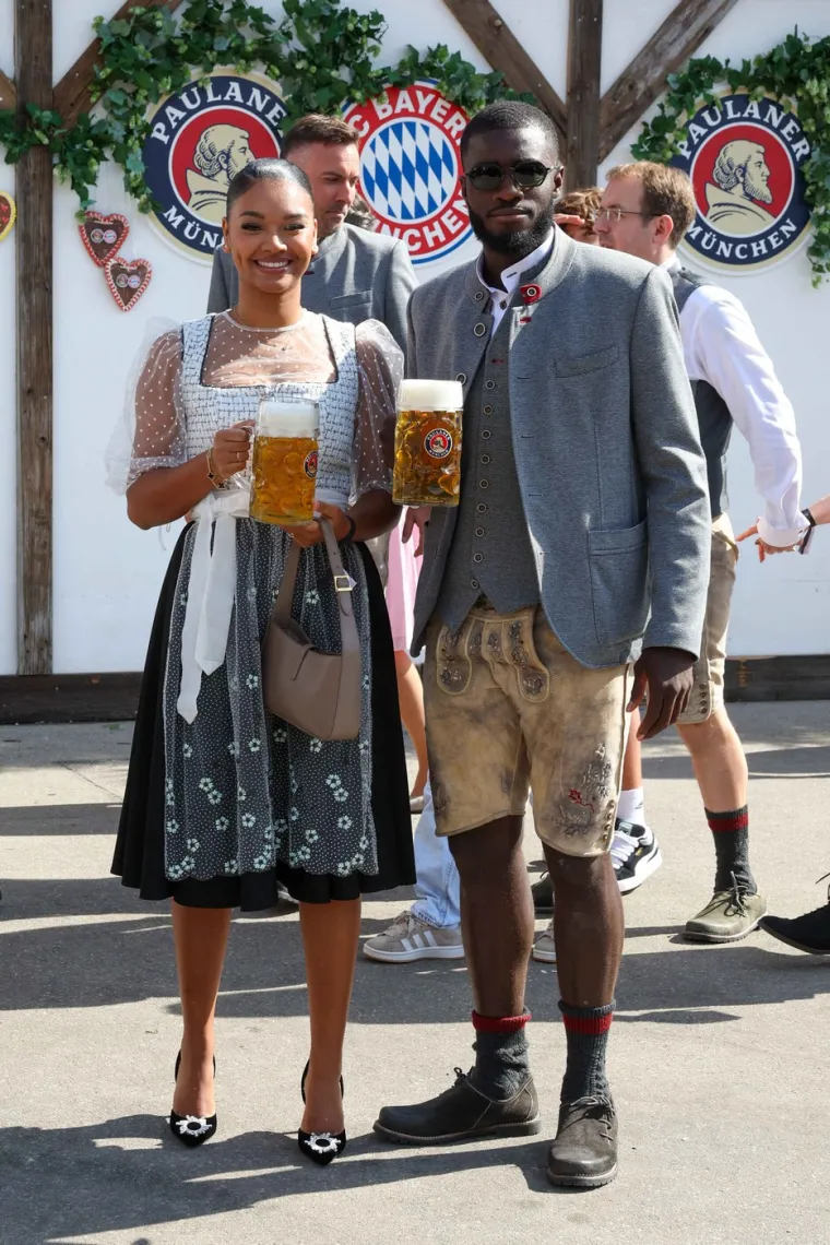 Nakon 'termina' pivo najbolje sjeda: Bayernovi igrači nakon petarde posjetili Oktoberfest