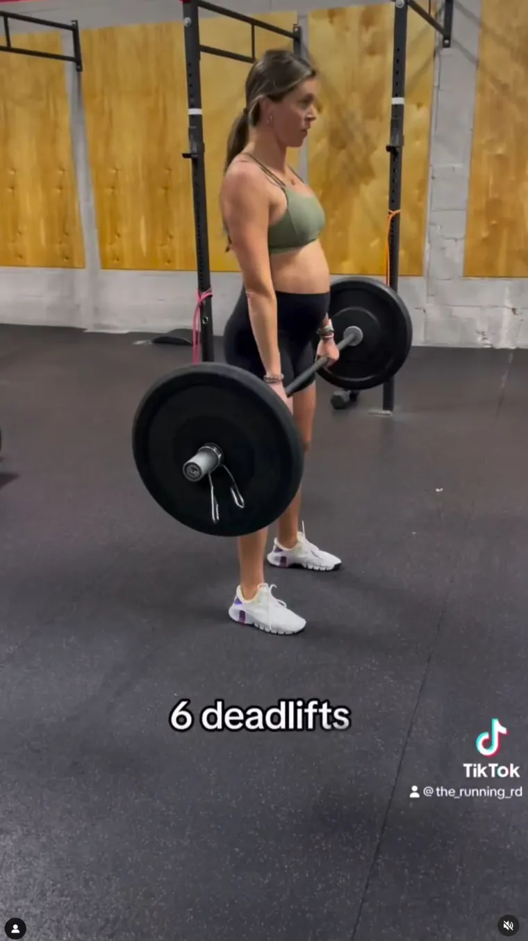 Madeline je rodila sina Louieja 26. siječnja ove godine te&scaron;kog ne&scaron;to vi&scaron;e od tri kilograma i rekla je da je on "zdrava i sretna" beba.