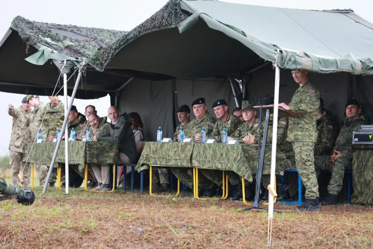 Duge cijevi i dim: Adrenalinska akcija na vojnom poligonu Gašinci