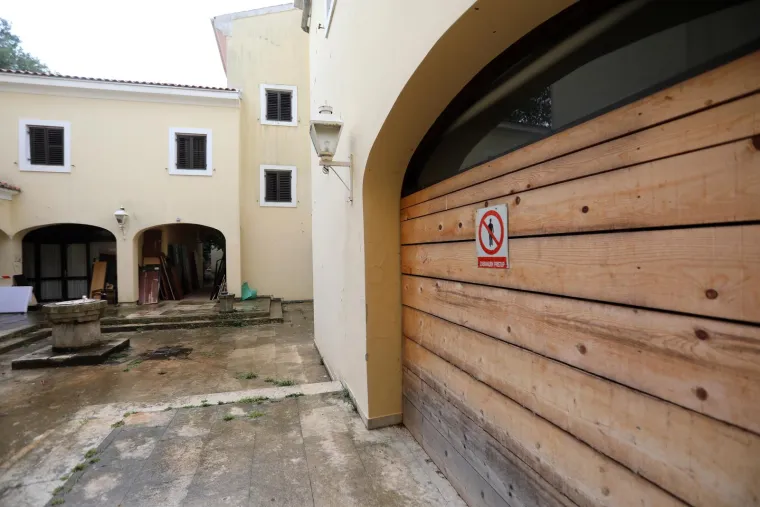 Zvali su ga jugoslavenski Las Vegas: Nekad najraskošniji resort bivše države, danas najveće ruglo na Jadranu