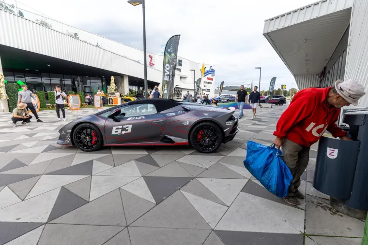 Zagrepčanima omogućili da izbliza vide kakve to pile voze oni koji žive u luksuzu