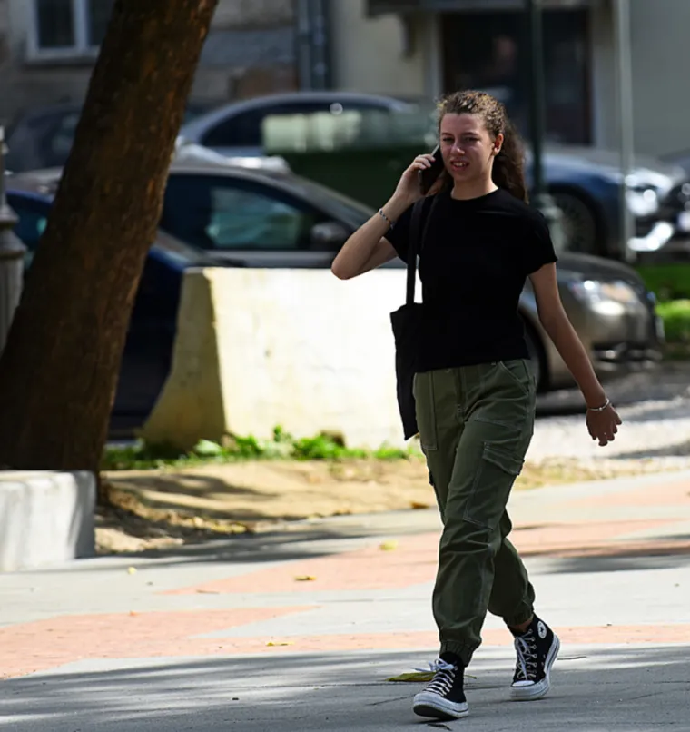 Minice, suknje i majice do pupka: Karlovačka &scaron;pica vrvi od hrabrih outfita